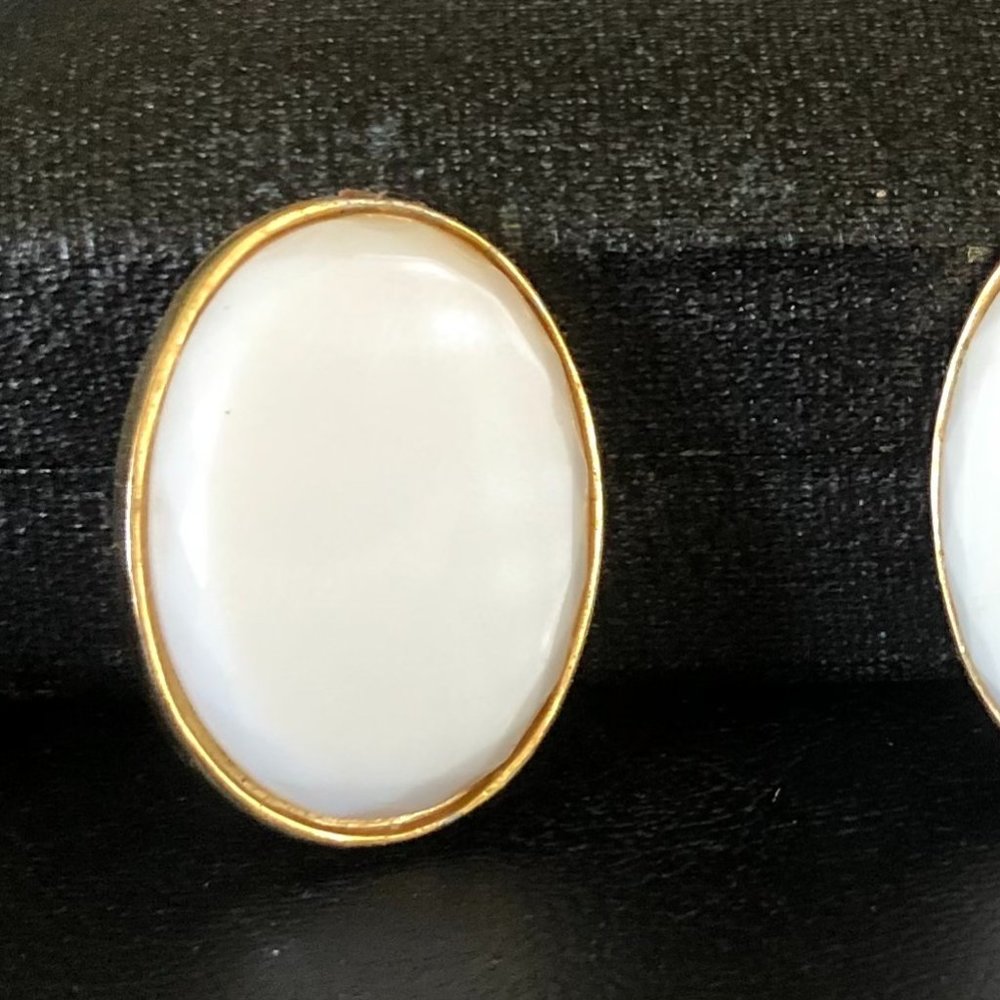 Castlecliff White Clip On Earrings